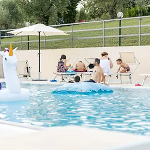 https://il-casale-lonato.it-lombardy.com